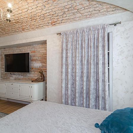 Luxury Apartment In Pilies Street Vilna Exterior foto