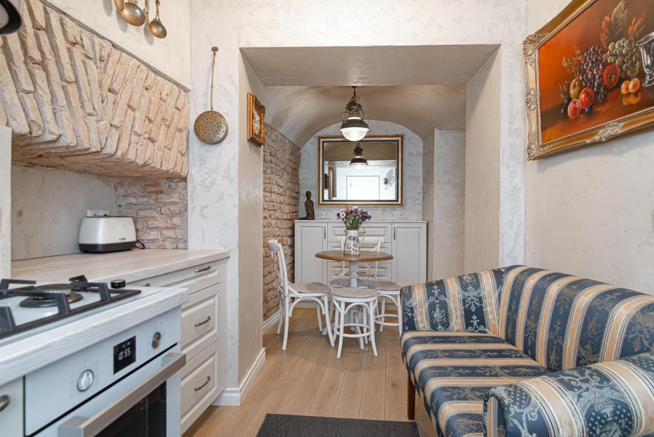 Luxury Apartment In Pilies Street Vilna Exterior foto