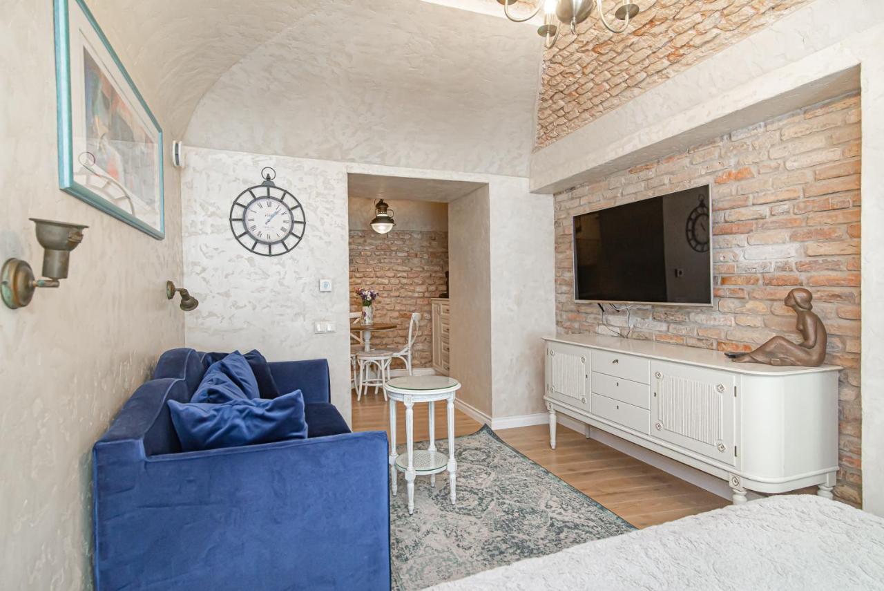 Luxury Apartment In Pilies Street Vilna Exterior foto